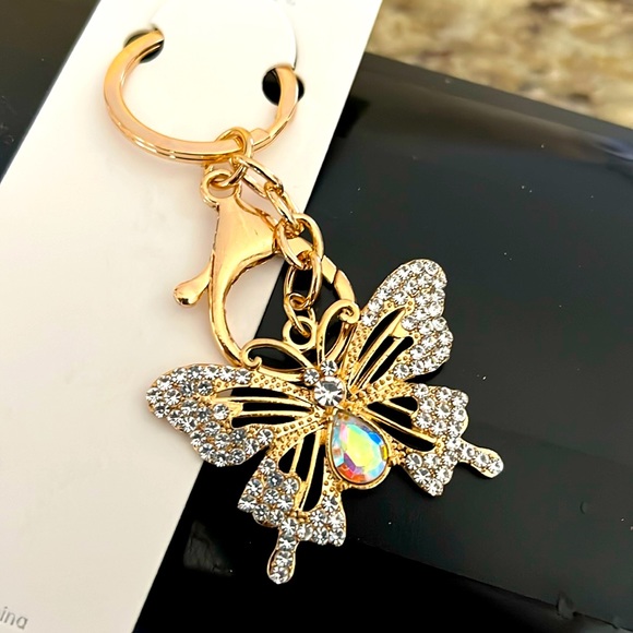 NIP- Adorable 3” Butterfly with Jeweled center Keychain - Picture 5 of 7